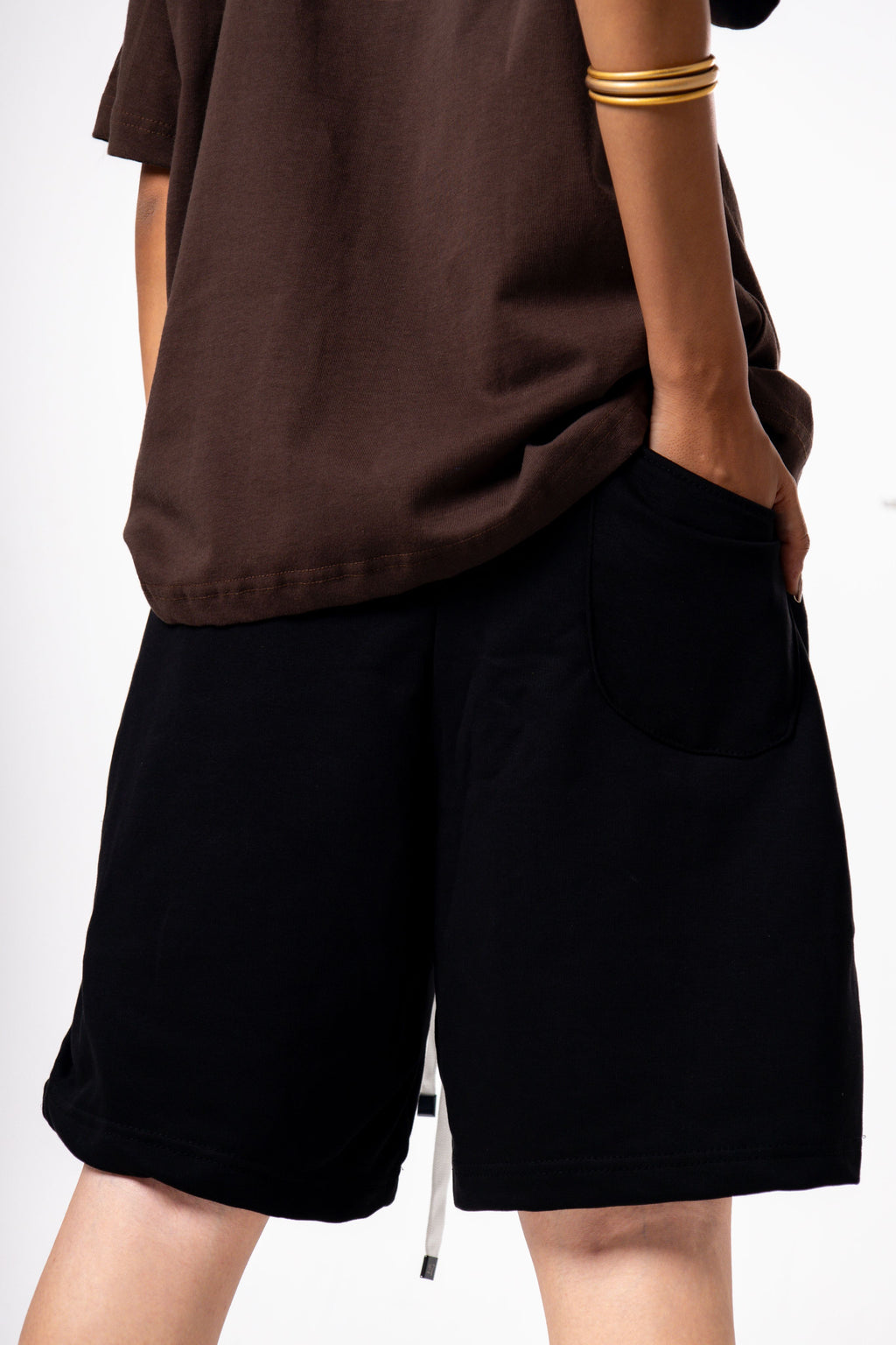 27 Black Short