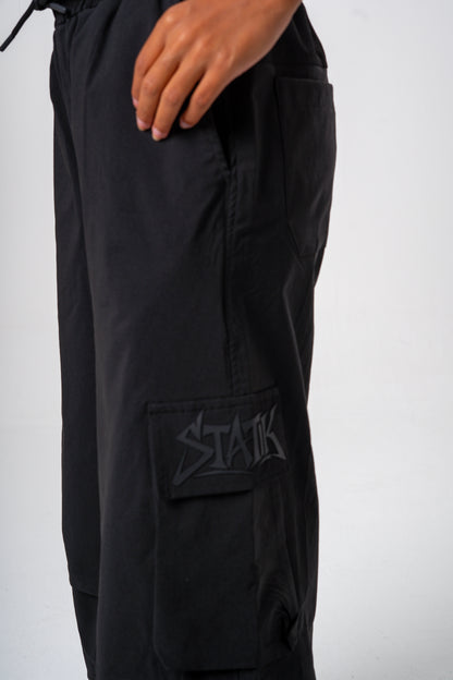 Statik Black Cargo