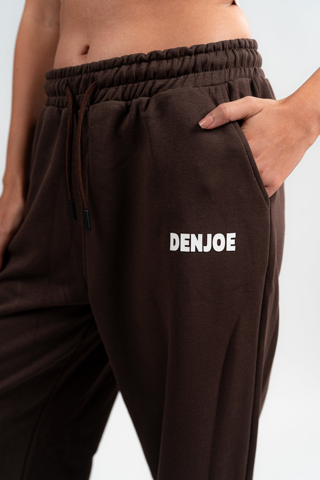 DENJOE SWEATPANTS LOOsE FIT (BRWON)