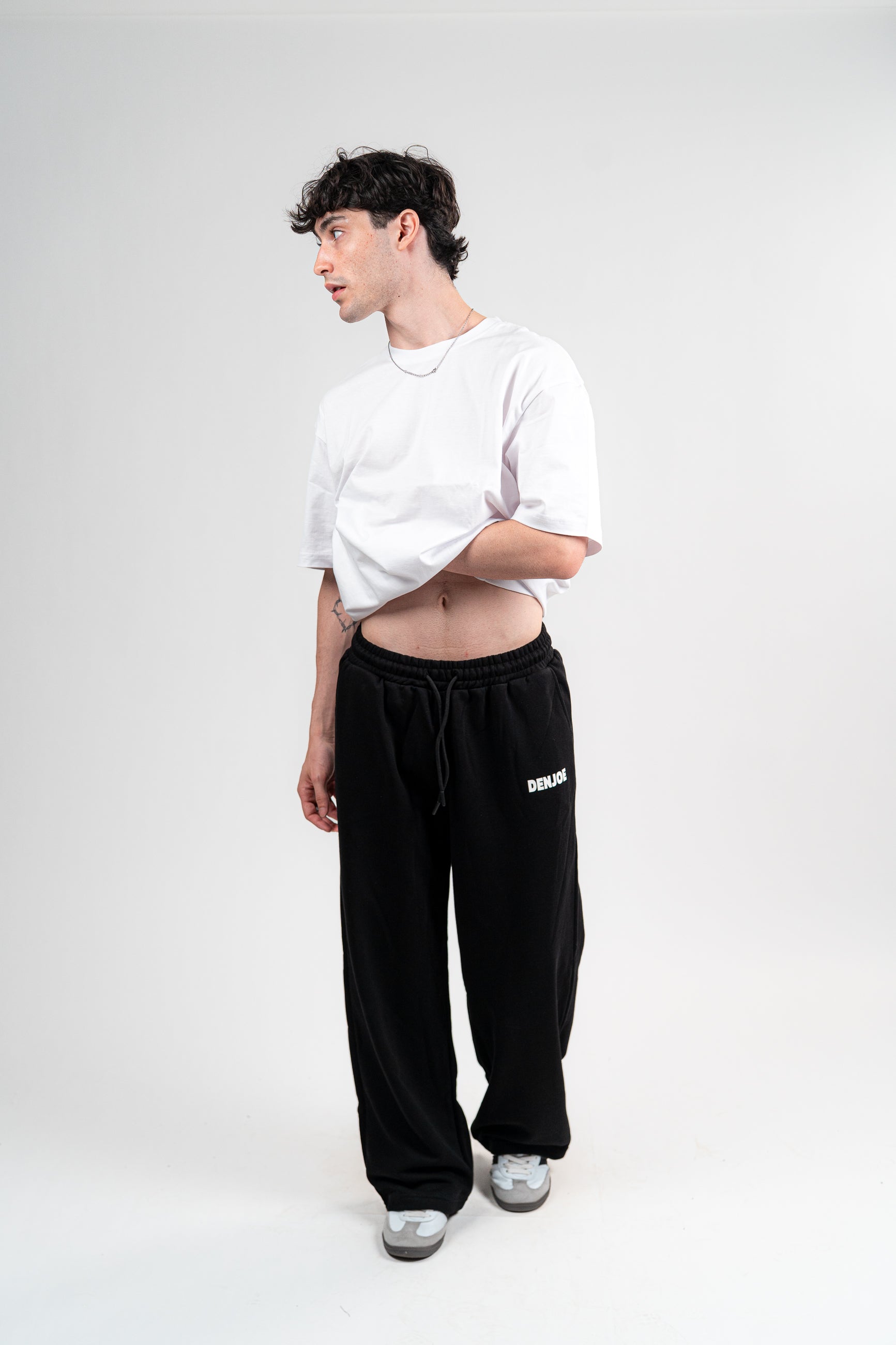 DENJOE SWEATPANTS LOOsE FIT (BLACK)