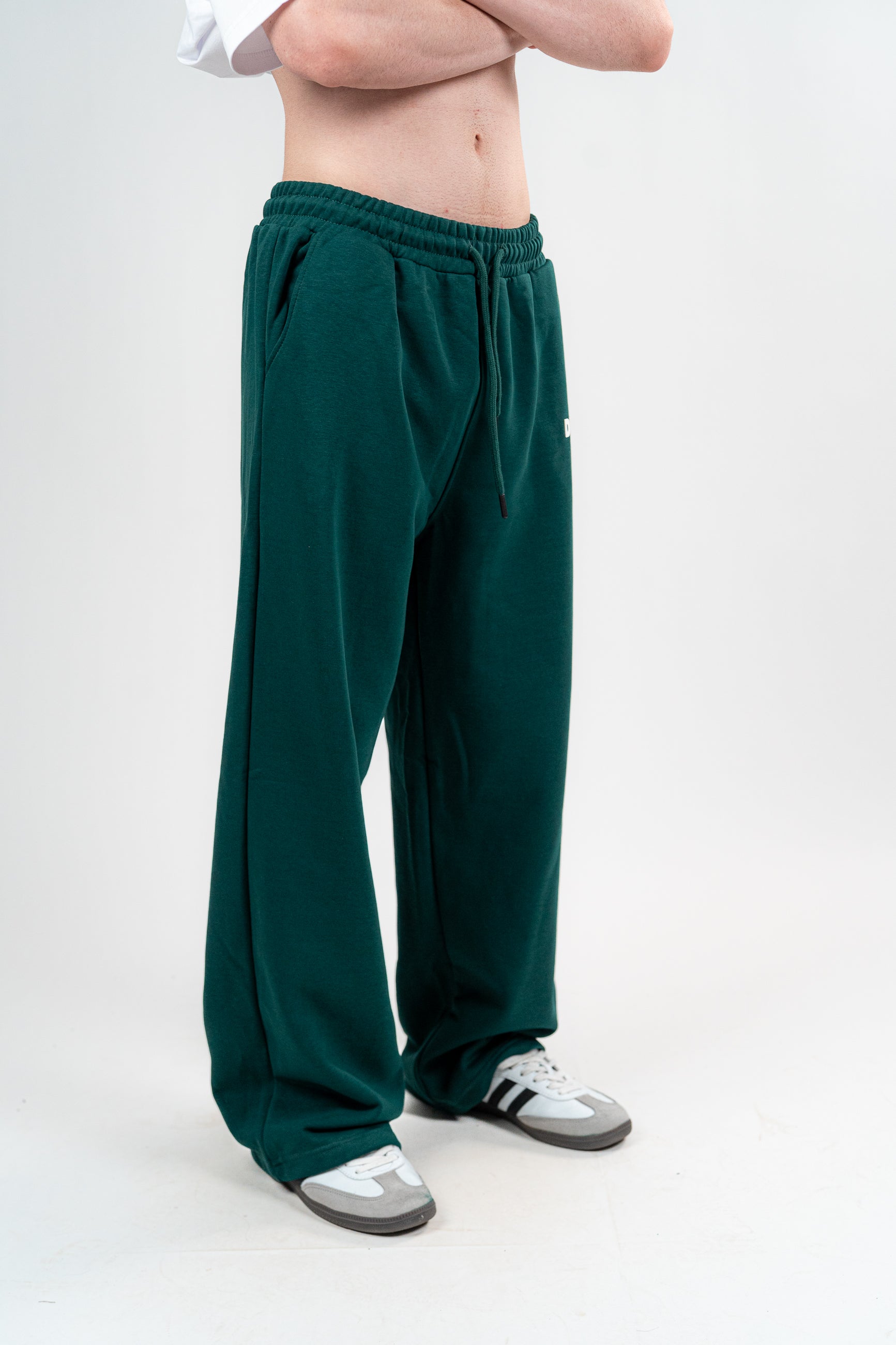DENJOE SWEATPANTS LOOsE FIT (DARK GREEN)